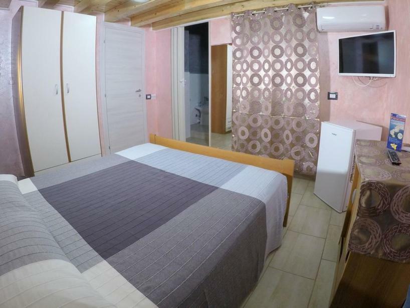 Rooms Chanel Syrakusa Exteriör bild